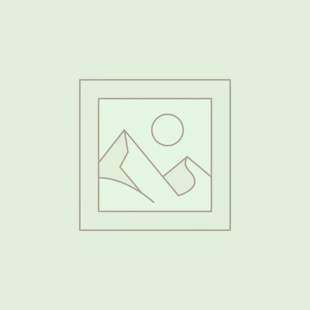 Hand-Knitted Wool Scarf - Image 3